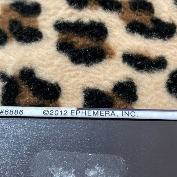 2012 Book Lovers Never Go To Bed Alone Fridge Magnet Wine Funny Library Kitsch - Picture 5 of 13